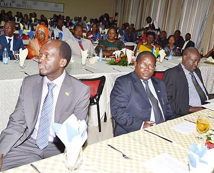 Amb.Habimana Augustin (centre), Guy Murekezi, President of Organisation Commitee (left) and President of APRB Silas Sinyigaya. The Sunday Times / Courtesy.