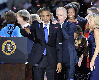 Obama is joined by Vice President Joe Biden to celebrate victory. Net photo.