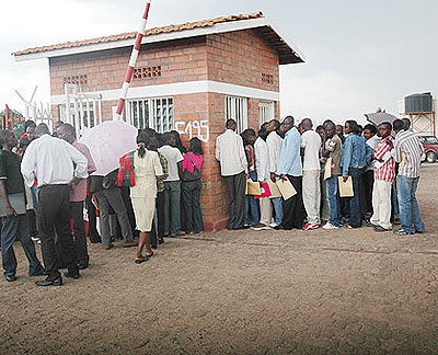 Job seekers submit applications. The New Times / File.