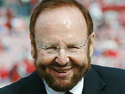 Manchester United owner Malcolm Glazer. Net photo.