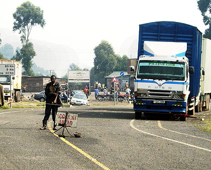 A view of the border post at Cyanika where there is an overflow of traffic due to the closure of Uganda-DRC border. The New Times / Sam Nkurunziza.