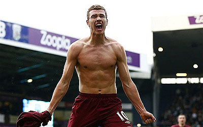 Manchester City  super-sub Edin Dzeko