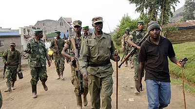 Sultani Makenga (second from right) , the M23 army commander. Net photo.