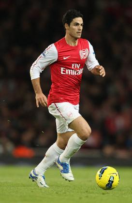 Arsenal's Spanish midfielder Mikel Arteta has vowed to do all he can to make the fans happier. Net photo.