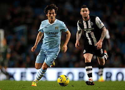 Victory against Roberto Mancini's men could not only have a huge say in this year's Premier League title race. Net photo.