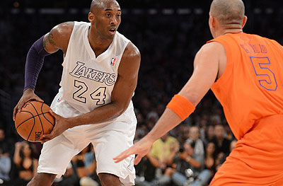 Kobe Bryant scored 34-points to lead Lakers against the New York Knicks