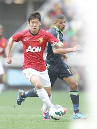 Ferguson is expcted to have Shinji Kagawa (above) a rare start against West Ham United. Net photo.