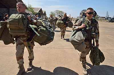 French troops in Mali; France wants a UN Peace Keeping force in the West African nation. Net photo.