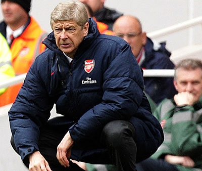 Arsenal boss Arsene Wenger had plenty to think about. Net photo.