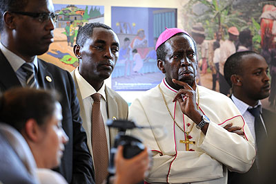 L-R: The Minister of Sports and Culture, Protais Mitali, the Executive Secretary of the National Commission for the Fight against Genocide, Jean de Dieu Mucyo, and Bishop Smaragde Mbonyintege of Kabgayi Diocese during a past Genocide commemoration event. . The New Times / File. 