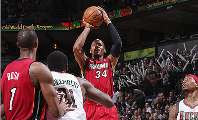 Ray Allen broke the record previously held by Reggie Miller for most career playoff 3-pointers. Net photo