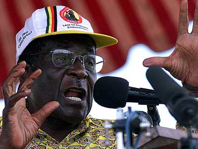 President Rober Mugabe during a past rally. Net photo.