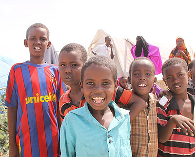 Displaced children at a camp in Mogadishu, capital of Somalia, June 20, 2012. Net photo.