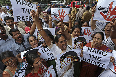 The attack sparked outrage in Mumbai, which has long been thought of as safer for women than the capital. Net photo.