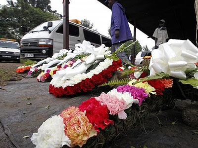 Traders were selling wreaths outside Nairobiu2019s City Mortuary. Net photo.