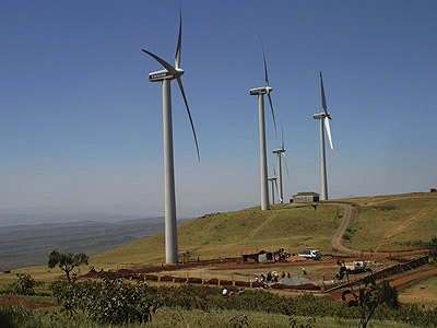 A small wind farm in northern Kenya. The country has embarked on Africau2019s largest wind power project. Net photo