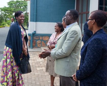 First Lady is received by members of Unity Club at Ndi Umunyarwanda event. Saturday Times/Village Urugwiro