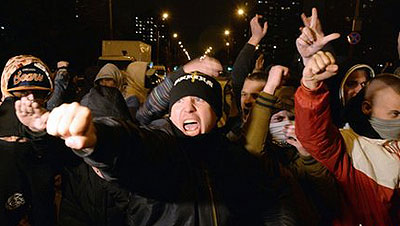 Protesters targeted migrants, chanting u201cRussia for the Russiansu201d. Net photo.