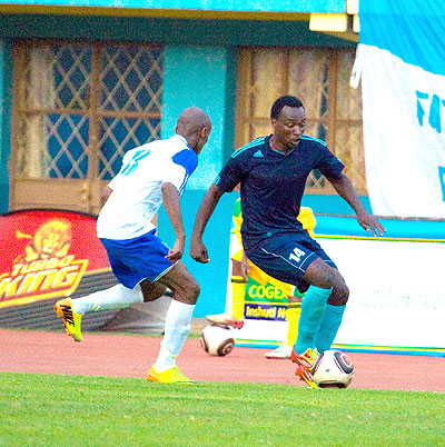 Police Striker Kipson Atuheire scored a winning header to once again dump Rayon Sports. The win earned Police the Ombudsman Cup.  The New Times / T. Kisambira.