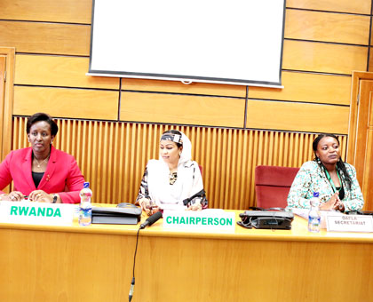 Mrs Kagame (L) and OAFLA steering committee executives during the meeting in Addis Ababa yesterday. The New Times/Village Urugwiro