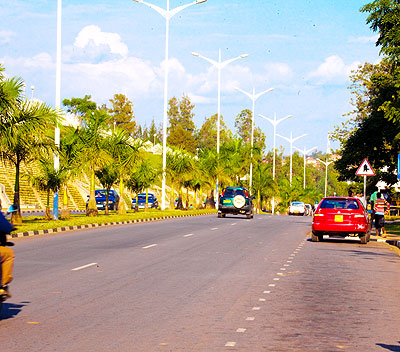 Kigali International Airport Boulevard, one of the streets with lighting. The New Times/ Timothy Kisambira.