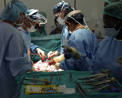  The visiting team of  US surgeons operate on a patient at King Faisal Hospital on Wednesday. John Mbanda.  