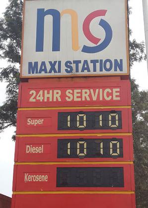 Fuel pump prices have been cut by Rwf20 to trade at Rwf1,010 per litre. The New Times / Ben Gasore.