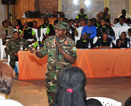 Brig. Gen. Nzabamwita talks to the youth about unity and patriotism. (Courtesy)