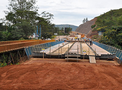 The Rusumo Bridge that is under construction. Eric Kabeera. 