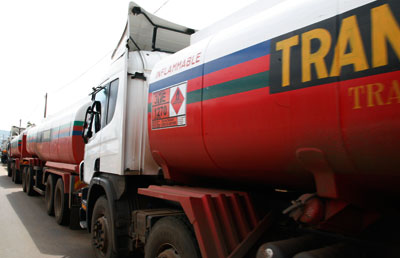 A fuel tanker parked at a roadside in Jabana last year. Fuel transporters have demanded digital measuring system installed at depots. File. 