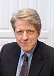 Robert J. Shiller,