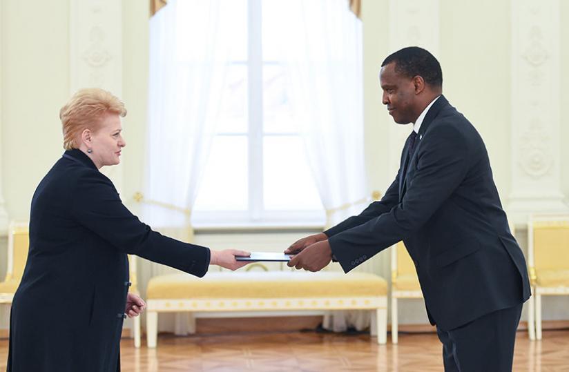 Amb. Karabaranga presents his credentials to the President of Lithuania, Dalia Grybauskaite. (Courtesy)