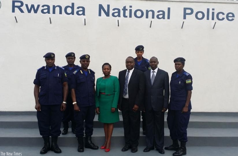 Rwanda National Police leadership with Kenyan officials after the meeting yesterday. (Courtesy)