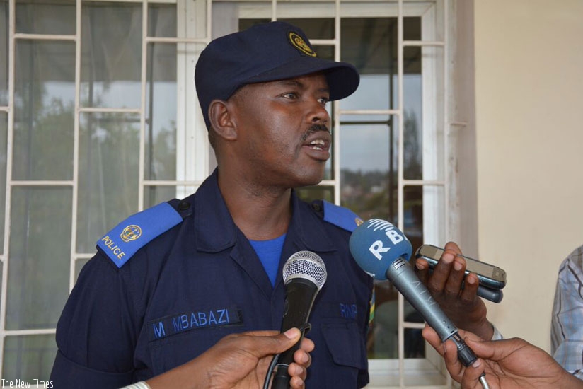 Supt. Mbabazi speaks to the media about the case on Thursday in Kigali. (Courtesy)