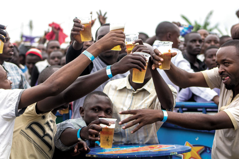 Revellers enjoy the moment wih Primus. rn(All photos by Fernand Mugisha)