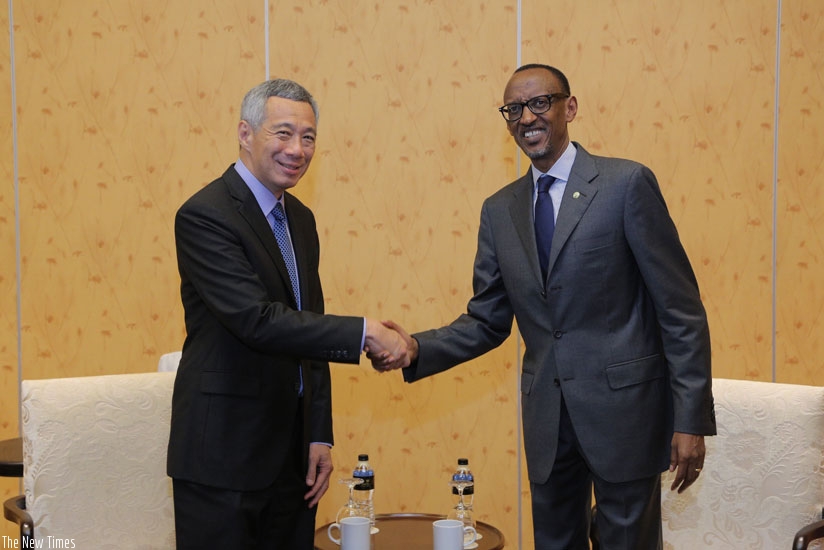 President Kagame meets Lee Hsien Loong, Prime Minister of Singapore. (Village Urugwiro)