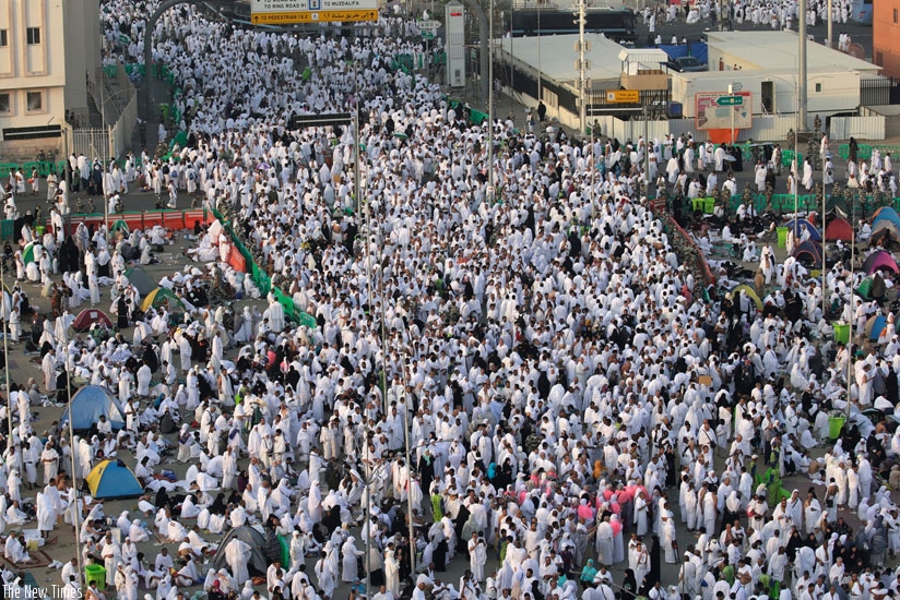 Pilgrims arrive to pray at Mount Arafat, near Mecca in Saudi Arabia, on Wednesday. Photograph: Amel Pain/EPA