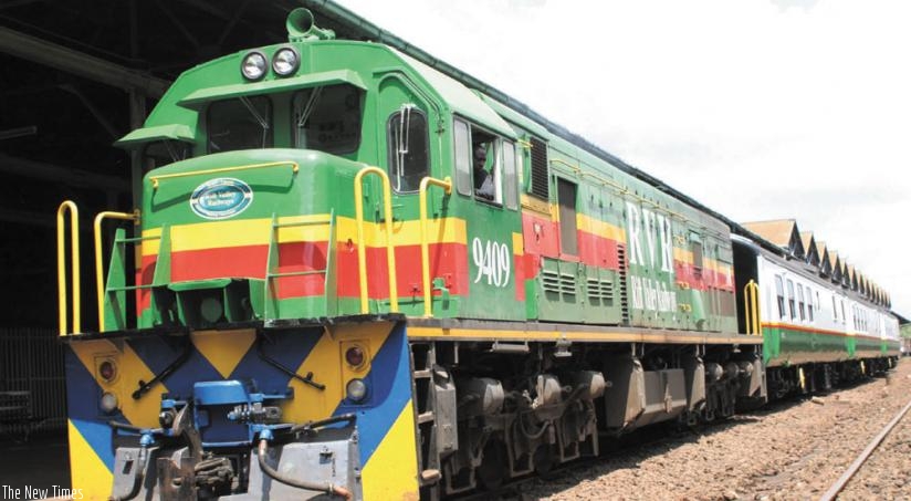 An RVR train in Kampala. The Uganda-Kenya railway line operator plans to repair dilapidated lines in the face of pending competition from Standard Gauge Railway in 2017. (Net photo)