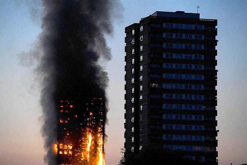 Grenfell Tower as the blaze burned early Wednesday. / Internet photo