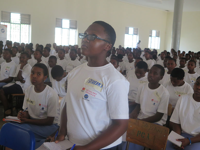 One of the students asks a question during the conference. / Michel Nkurunziza