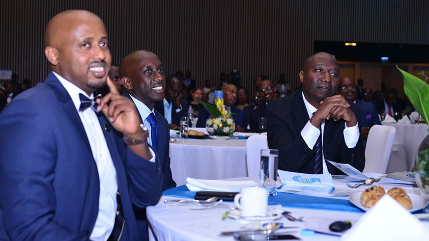 (R-L)-Prime Minister Dr Edouard Ngirente, Minister for Local Government Francis Kaboneka and RBA Director General Arthur Assimwe